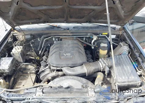 2002 Isuzu Rodeo Ls 3.2L V6/Lse 3.2L V6/S 3.2L V6 z USA, uszkodzony, nr VIN 4S2CK58W524338815